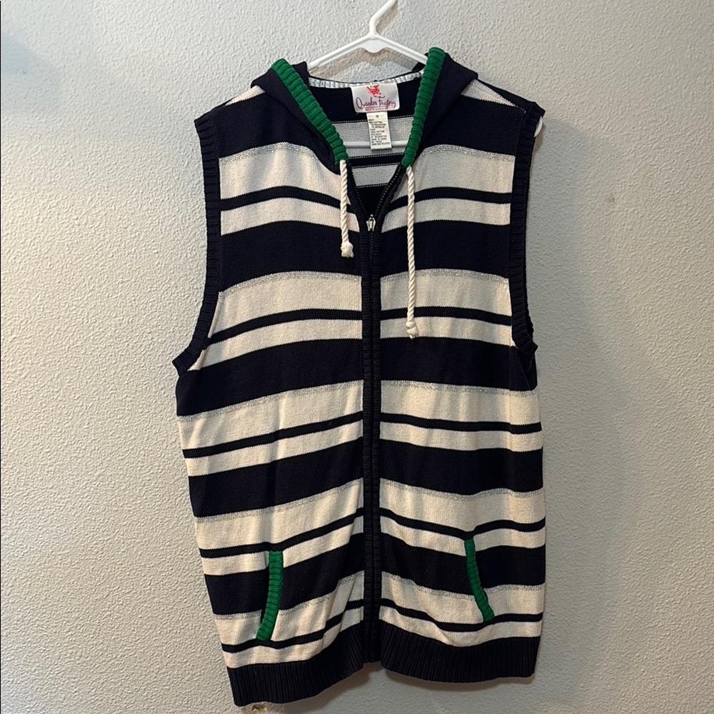 Quacker Factory Blue and White Zip Up Sweater